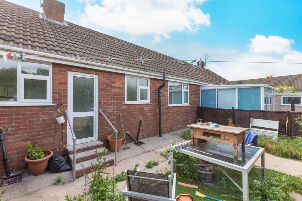 11 Bardsway external property image 4