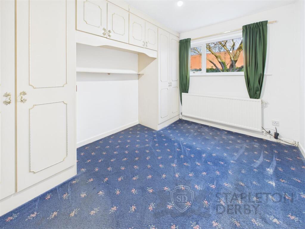 12 Grant Close internal property image 6