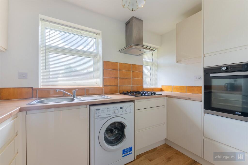 17 Delamere Close internal property image 6