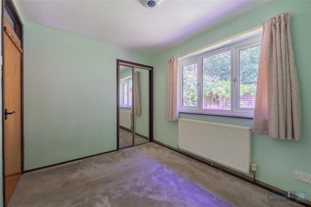 17 Delamere Close internal property image 8