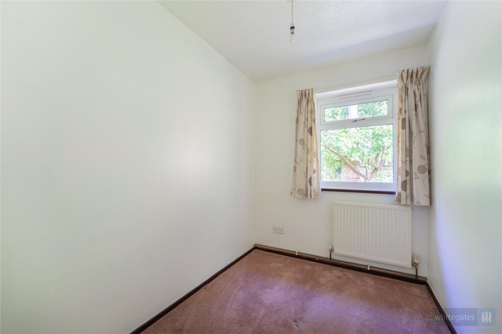 17 Delamere Close internal property image 11