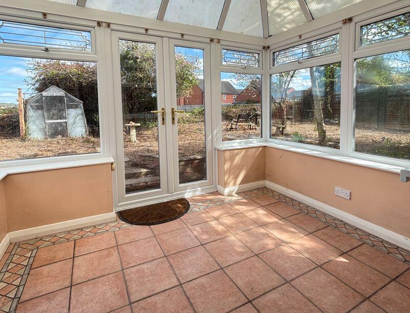 18 Sherwood Green internal property image 1