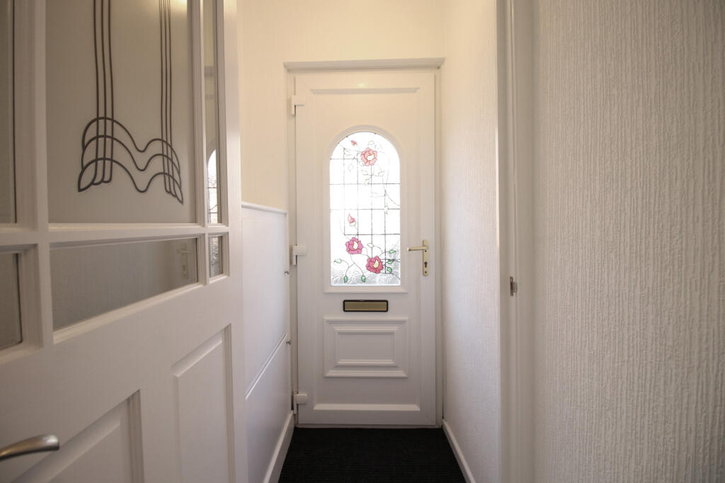 35 Blenheim Drive internal property image 11