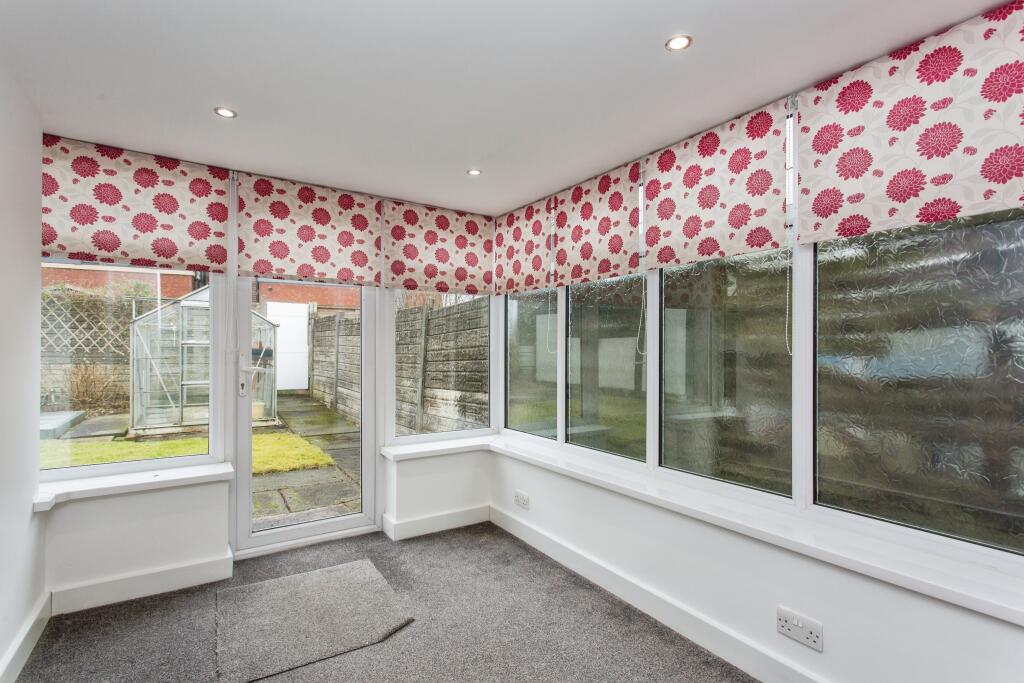 36 Ashton Close internal property image 2