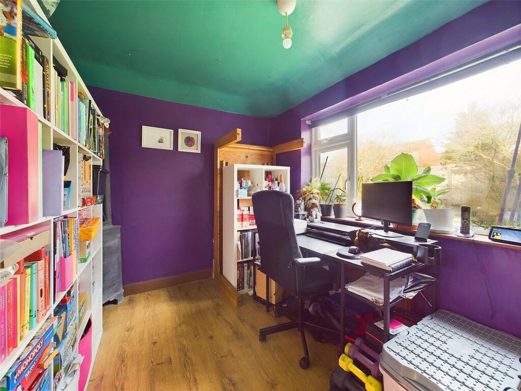 45 Oxstalls Drive internal property image 4