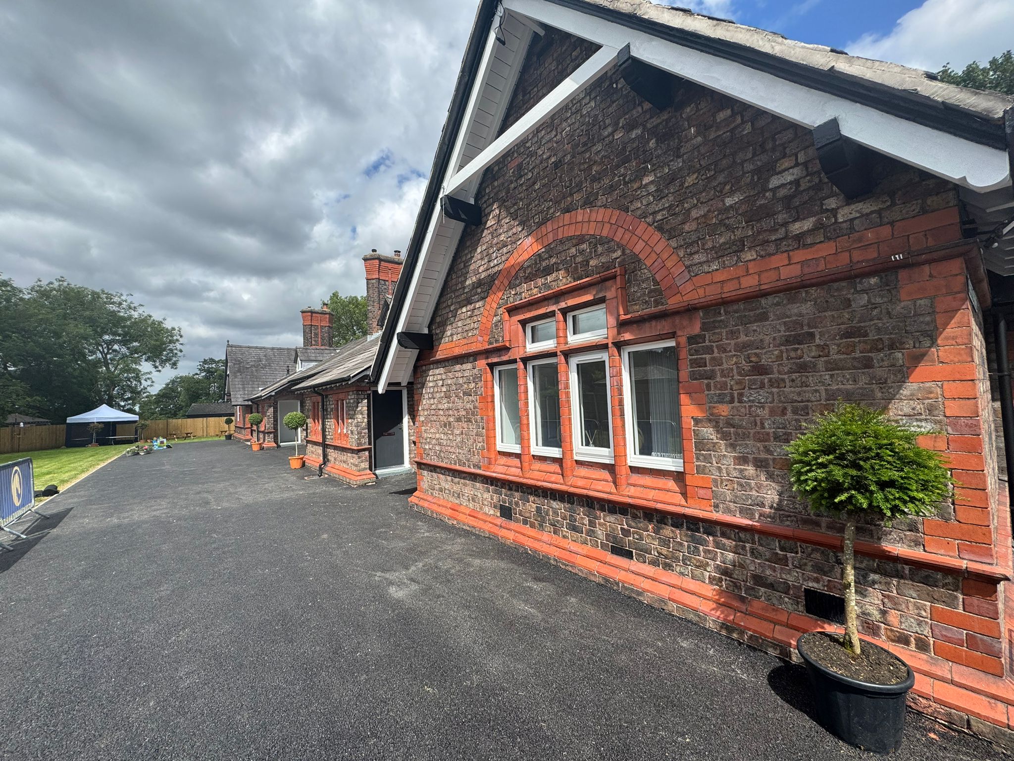 Stanley Bungalows external property image 3