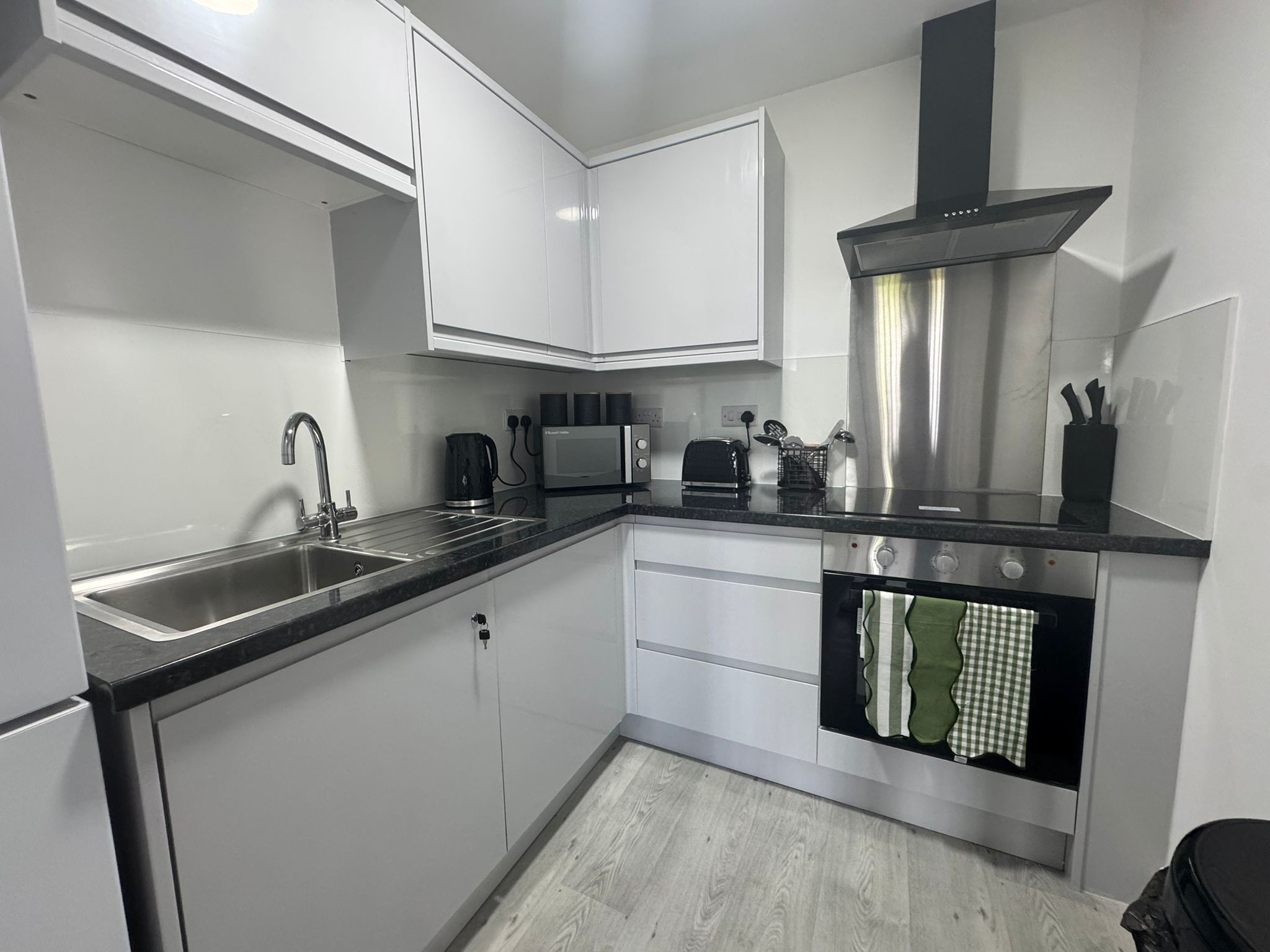 Stanley Bungalows internal property image 5