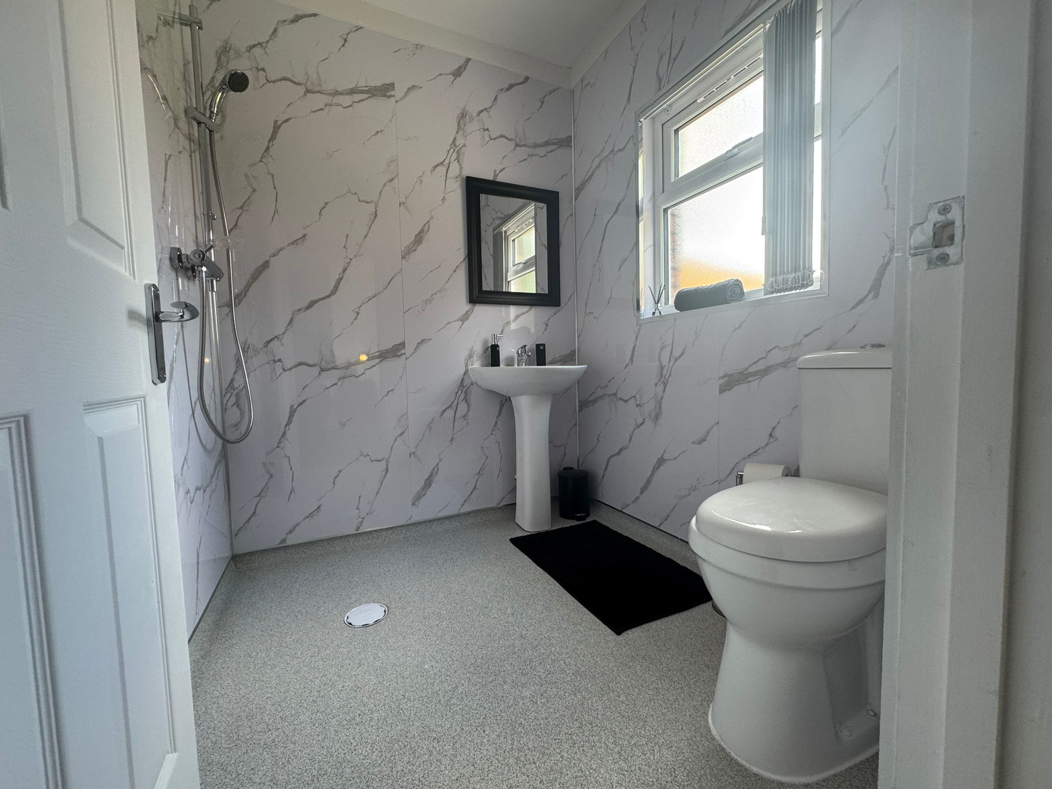 Stanley Bungalows internal property image 10